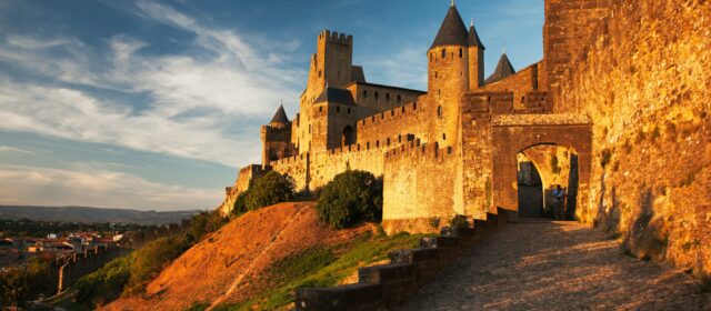Explorons la cité médiévale de Carcassonne