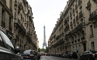 Les implications fiscales pour les propriétaires parisiens de biens à l’étranger